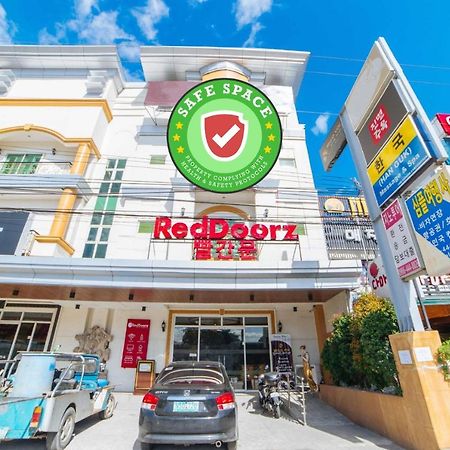 Reddoorz Premium @ Korea Town Angeles City Bagian luar foto