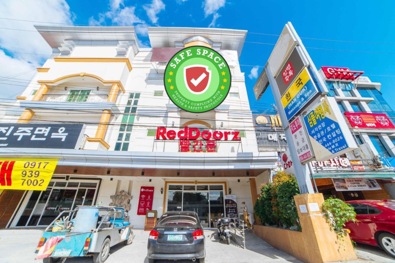 Reddoorz Premium @ Korea Town Angeles City Bagian luar foto