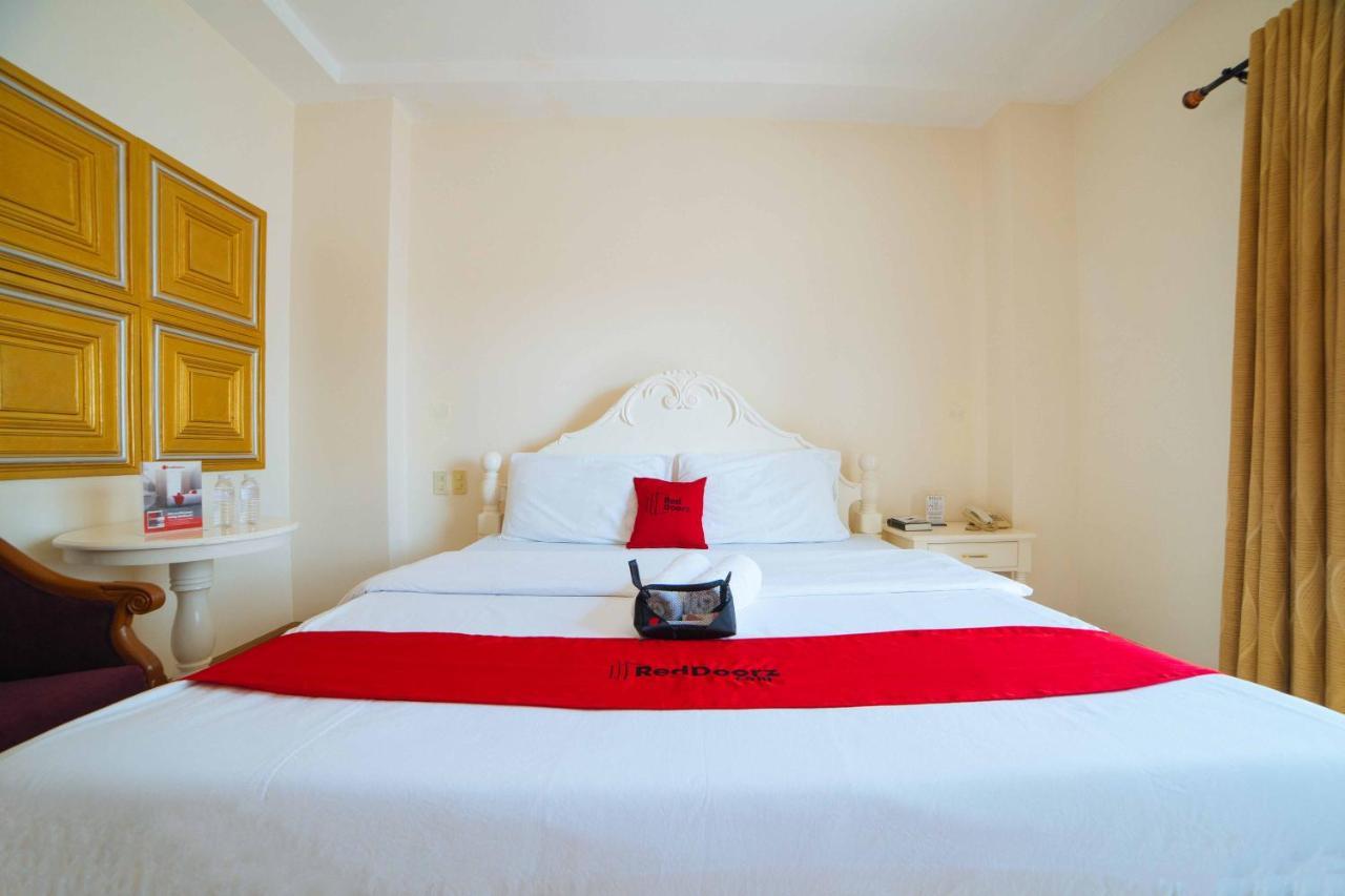 Reddoorz Premium @ Korea Town Angeles City Bagian luar foto